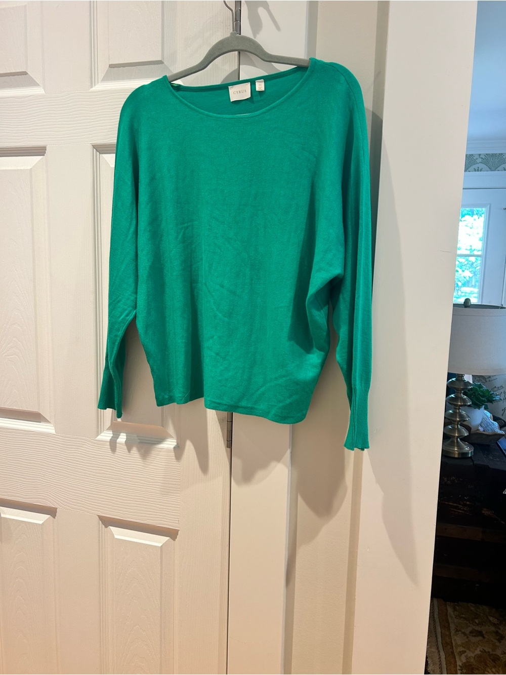 Cyrus Women's Bright Green Knit Tunic Top - Picture 3 of 5